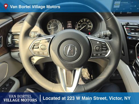Used 2020 Acura RDX AWD w/ Advance Package image 17