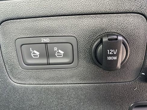 New 2025 Kia Sorento SX image 19