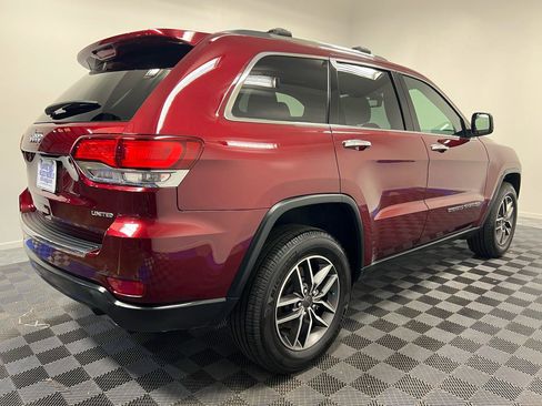 Used 2022 Jeep Grand Cherokee Limited AWD/4WD image 12