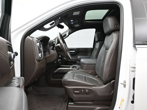 Used 2022 GMC Sierra 1500 Denali w/ Denali Premium Package AWD/4WD image 9