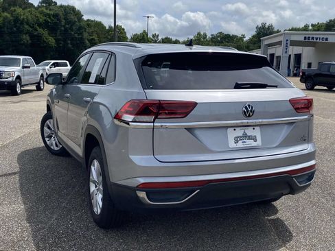 Used 2020 Volkswagen Atlas Cross Sport S FWD image 5