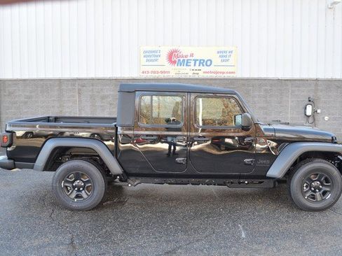 New 2026 Jeep Gladiator Sport image 9