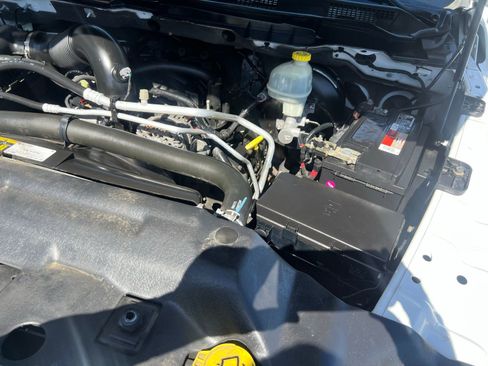 Used 2015 RAM 1500 ST w/ SXT Appearance Group image 21