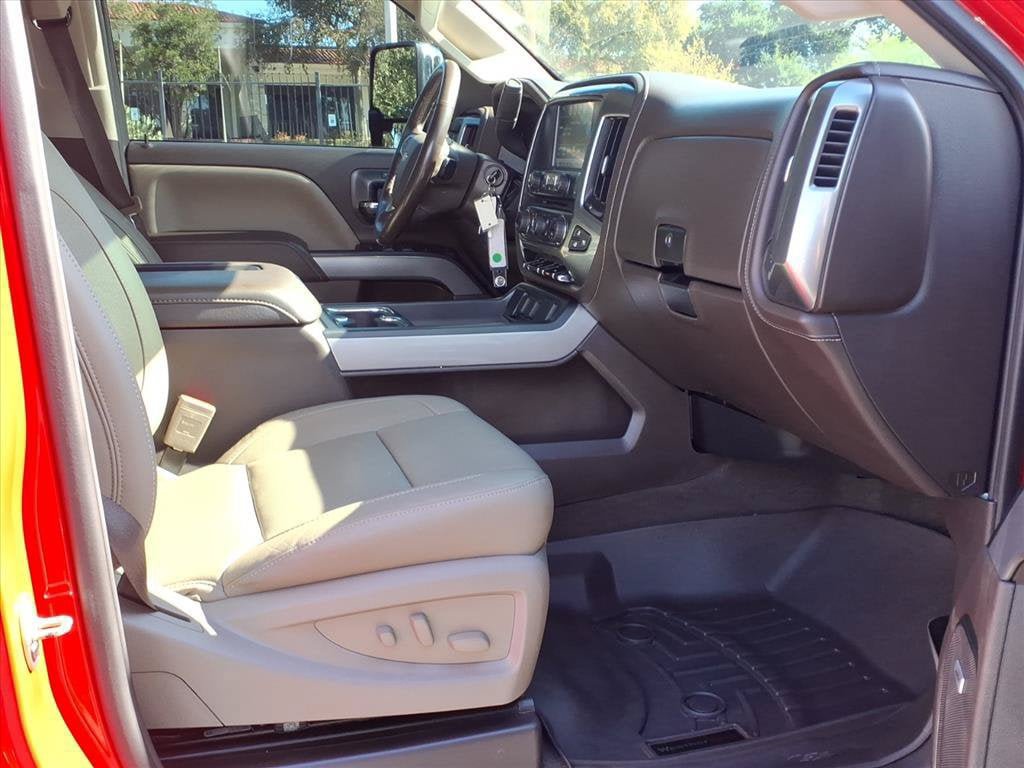 Used 2018 Chevrolet Silverado 2500 LTZ w/ Vortec Plus Package AWD/4WD image 23