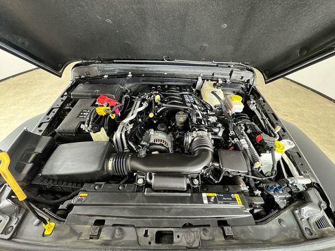 Used 2022 Jeep Wrangler Unlimited Sport image 24