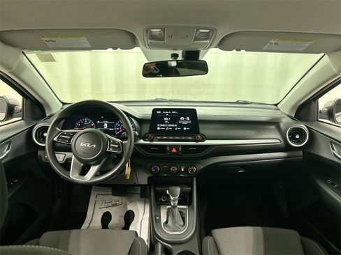Certified 2024 Kia Forte LXS image 18