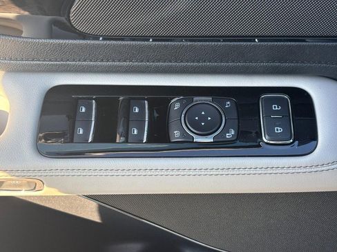 New 2026 Lincoln Aviator AWD image 19