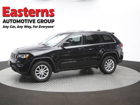 Used 2021 Jeep Grand Cherokee Laredo AWD/4WD image 60