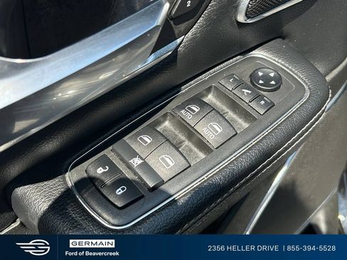 Used 2019 RAM 1500 Laramie AWD/4WD image 17