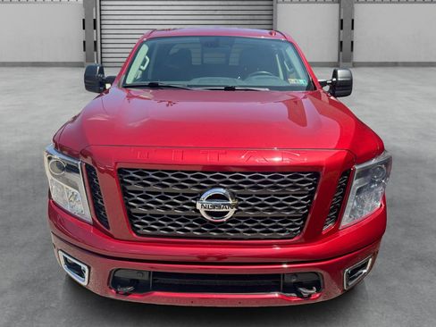 Used 2019 Nissan Titan Platinum Reserve AWD/4WD image 33