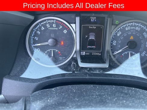 Used 2023 Toyota Tacoma SR5 AWD/4WD image 3
