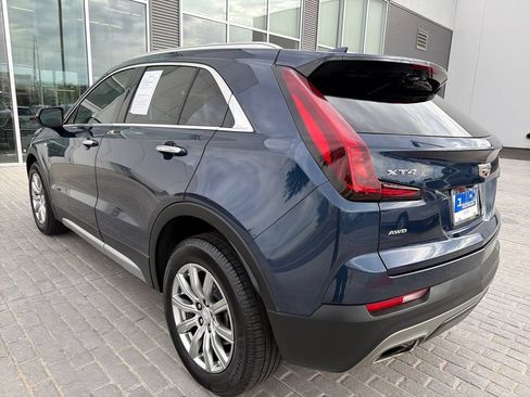 Used 2021 Cadillac XT4 Premium Luxury AWD/4WD image 3