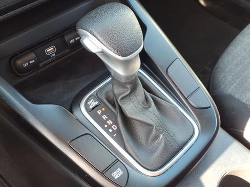 Used 2021 Kia Soul S image 16