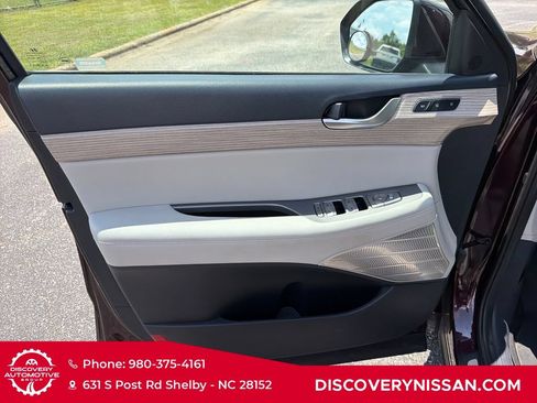 Used 2021 Hyundai Palisade Limited AWD/4WD image 10