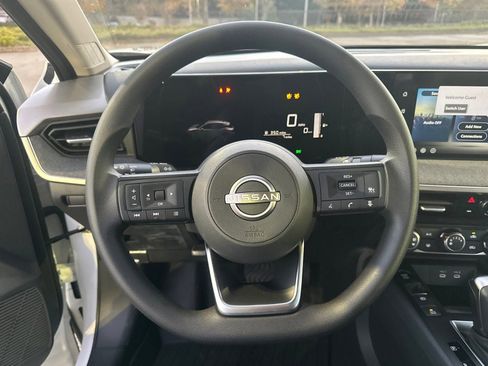New 2026 Nissan Kicks S FWD image 23