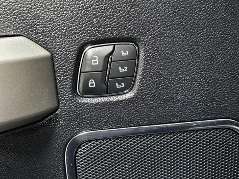 Used 2021 Ford F250 Lariat w/ Tremor Off-Road Package image 43