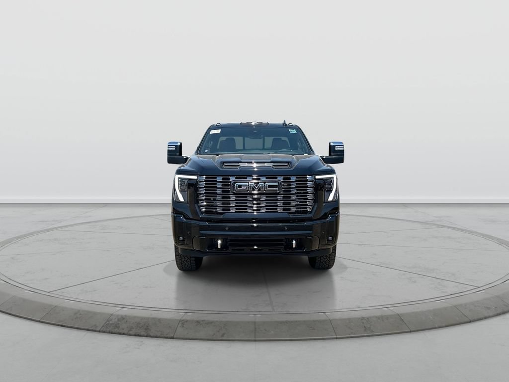 New 2026 GMC Sierra 2500 Denali Ultimate AWD/4WD image 3