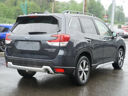 Used 2019 Subaru Forester Touring AWD/4WD image 5