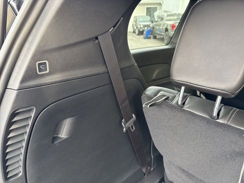 New 2026 Chrysler Pacifica Select image 24