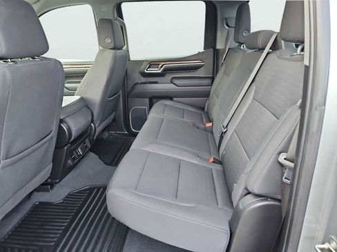 Used 2023 Chevrolet Silverado 1500 LT image 33