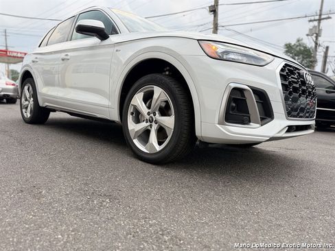 Used 2023 Audi Q5 2.0T Premium Plus w/ Premium Plus Package AWD/4WD image 12
