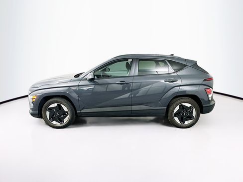 Used 2024 Hyundai Kona SEL FWD image 4