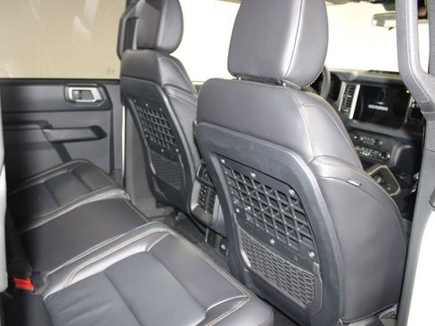 New 2026 Ford Bronco Badlands AWD/4WD image 31