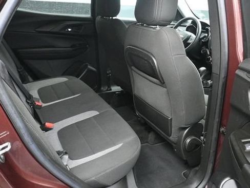 Used 2022 Chevrolet TrailBlazer LT w/ Driver Confidence Package AWD/4WD image 10