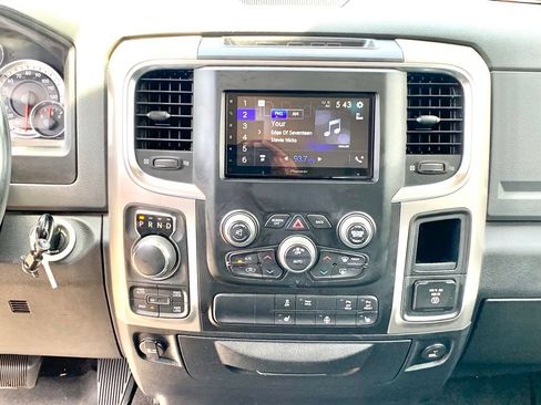 Used 2018 RAM 1500 Big Horn AWD/4WD image 19