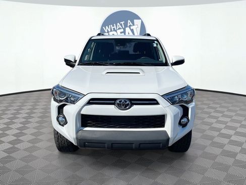 Used 2020 Toyota 4Runner TRD Off-Road image 2