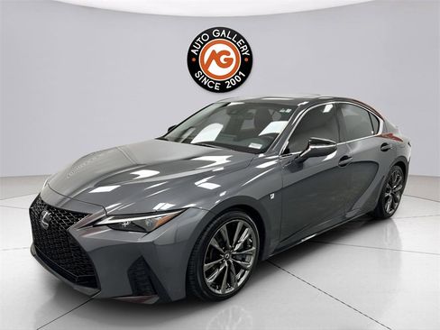 Used 2022 Lexus IS 350 F Sport image 3