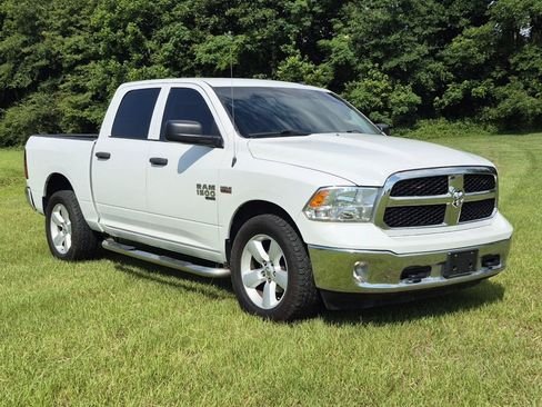 Used 2022 RAM 1500 Tradesman w/ Tradesman SXT Package AWD/4WD image 14