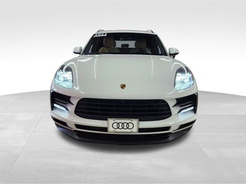 Used 2021 Porsche Macan image 2