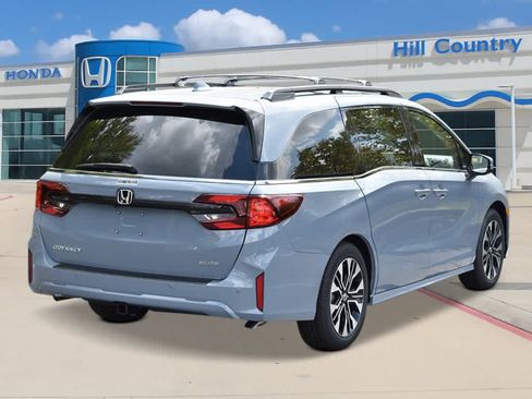 New 2026 Honda Odyssey Elite image 5