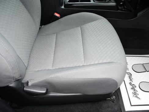 Used 2021 Toyota Tacoma SR5 image 24