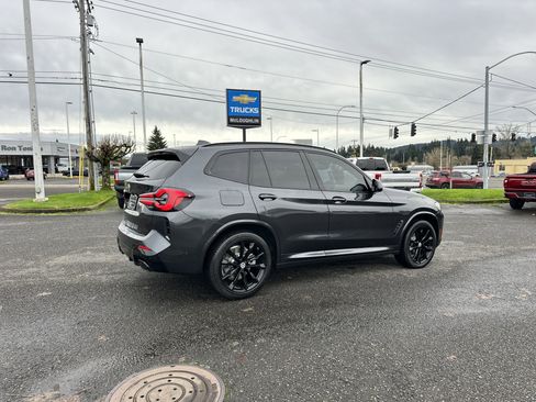 Used 2023 BMW X3 xDrive30i w/ M Sport Package image 6