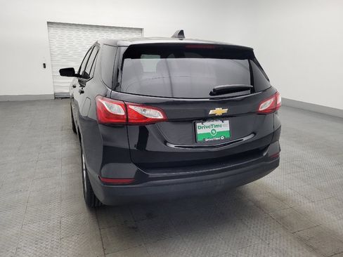 Used 2019 Chevrolet Equinox LS w/ LS Convenience Package image 6