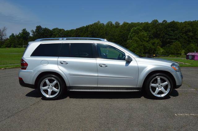Used 2008 Mercedes-Benz GL 550 4MATIC image 3