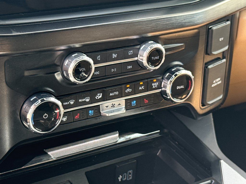 Used 2024 Ford F250 Lariat w/ Lariat Ultimate Package AWD/4WD image 23