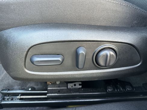 Used 2025 Chevrolet Malibu LT image 14