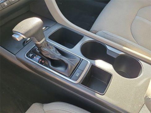 Used 2018 Kia Optima LX image 13