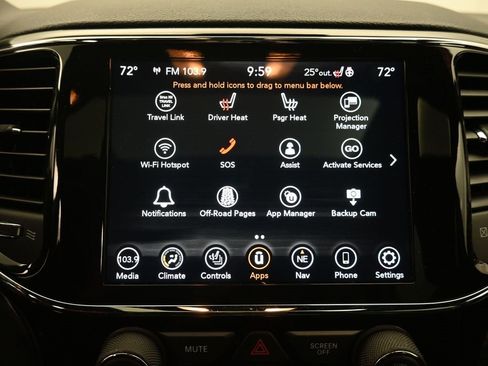 Used 2022 Jeep Grand Cherokee Laredo X image 16