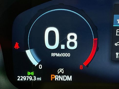 Certified 2025 Ford Explorer ST image 22