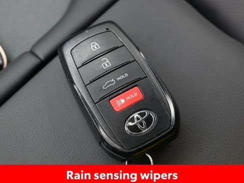 Used 2026 Toyota Crown AWD/4WD image 29