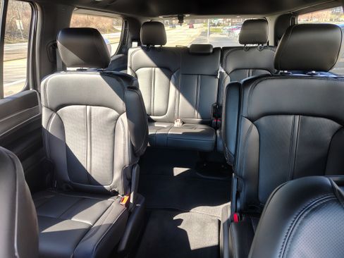 New 2026 Jeep Grand Wagoneer 4WD image 26