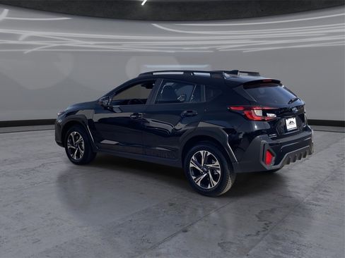 New 2025 Subaru Crosstrek 2.0i Premium image 4