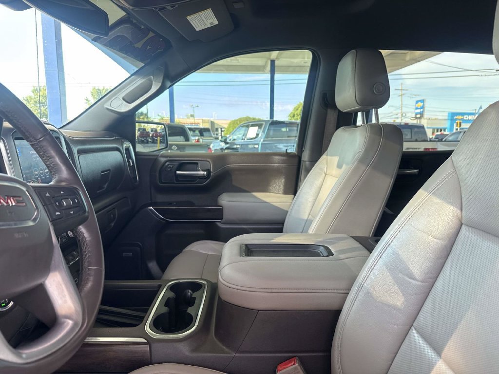 Used 2019 GMC Sierra 1500 SLT w/ SLT Premium Package AWD/4WD image 17
