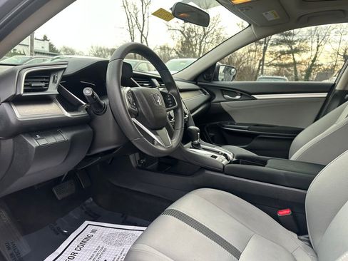 Used 2017 Honda Civic EX-T image 11