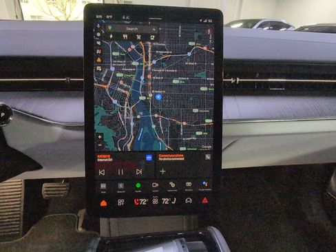 Used 2025 Polestar Polestar 3 image 14