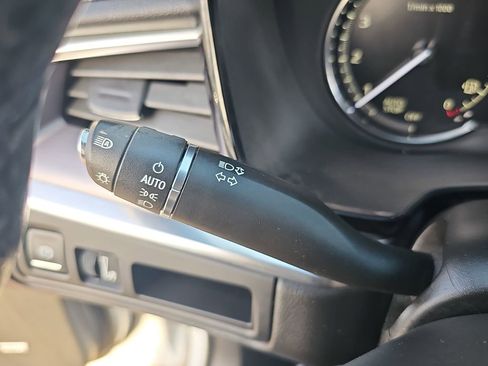 Used 2021 Cadillac XT5 Luxury image 27